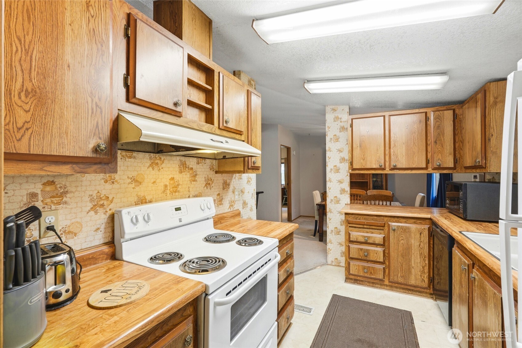 17503 Rhodes Lake Road E, Bonney Lake, WA 98391