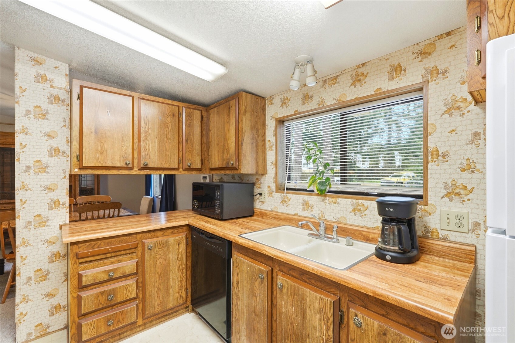 17503 Rhodes Lake Road E, Bonney Lake, WA 98391
