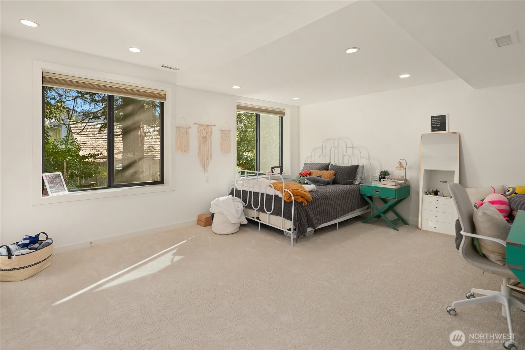 4628 Forest Avenue SE, Mercer Island, WA 98040