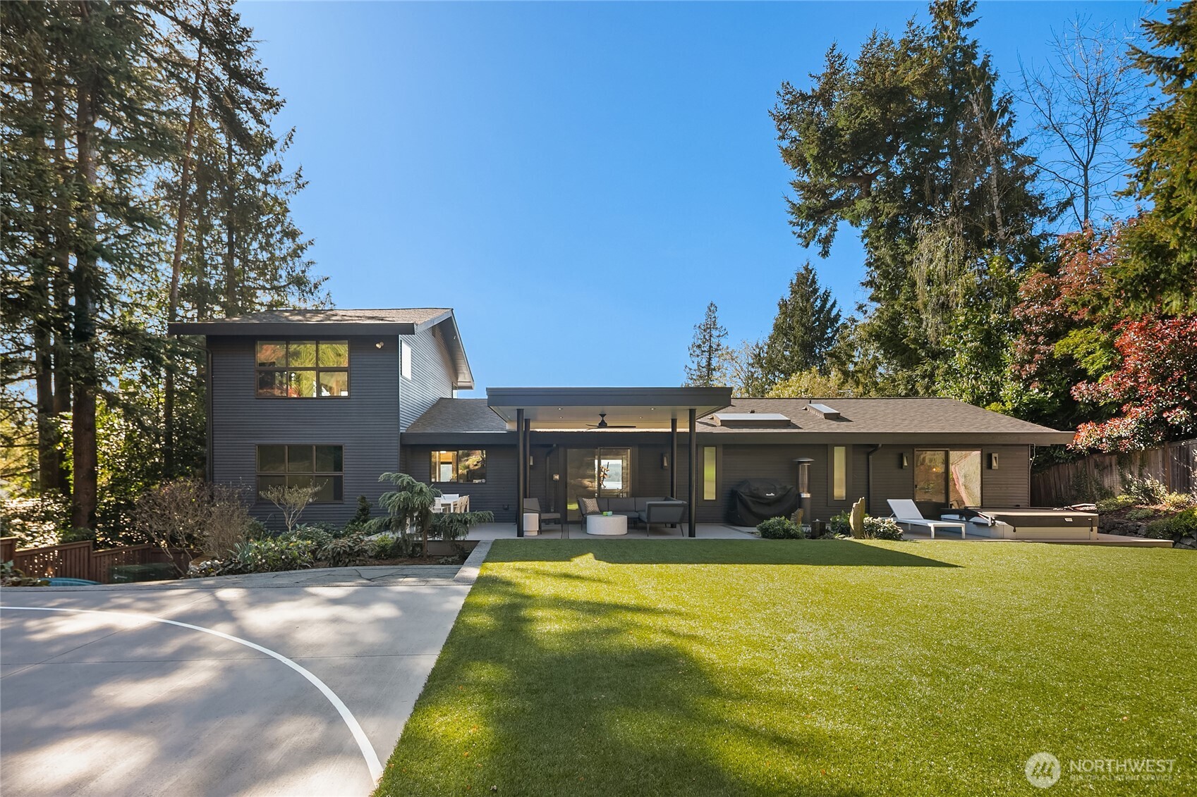 4628 Forest Avenue SE, Mercer Island, WA 98040