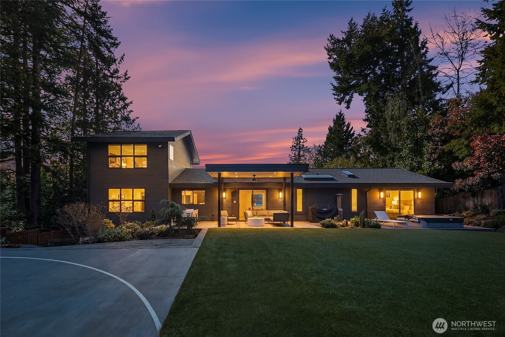 4628 Forest Avenue SE, Mercer Island, WA 98040