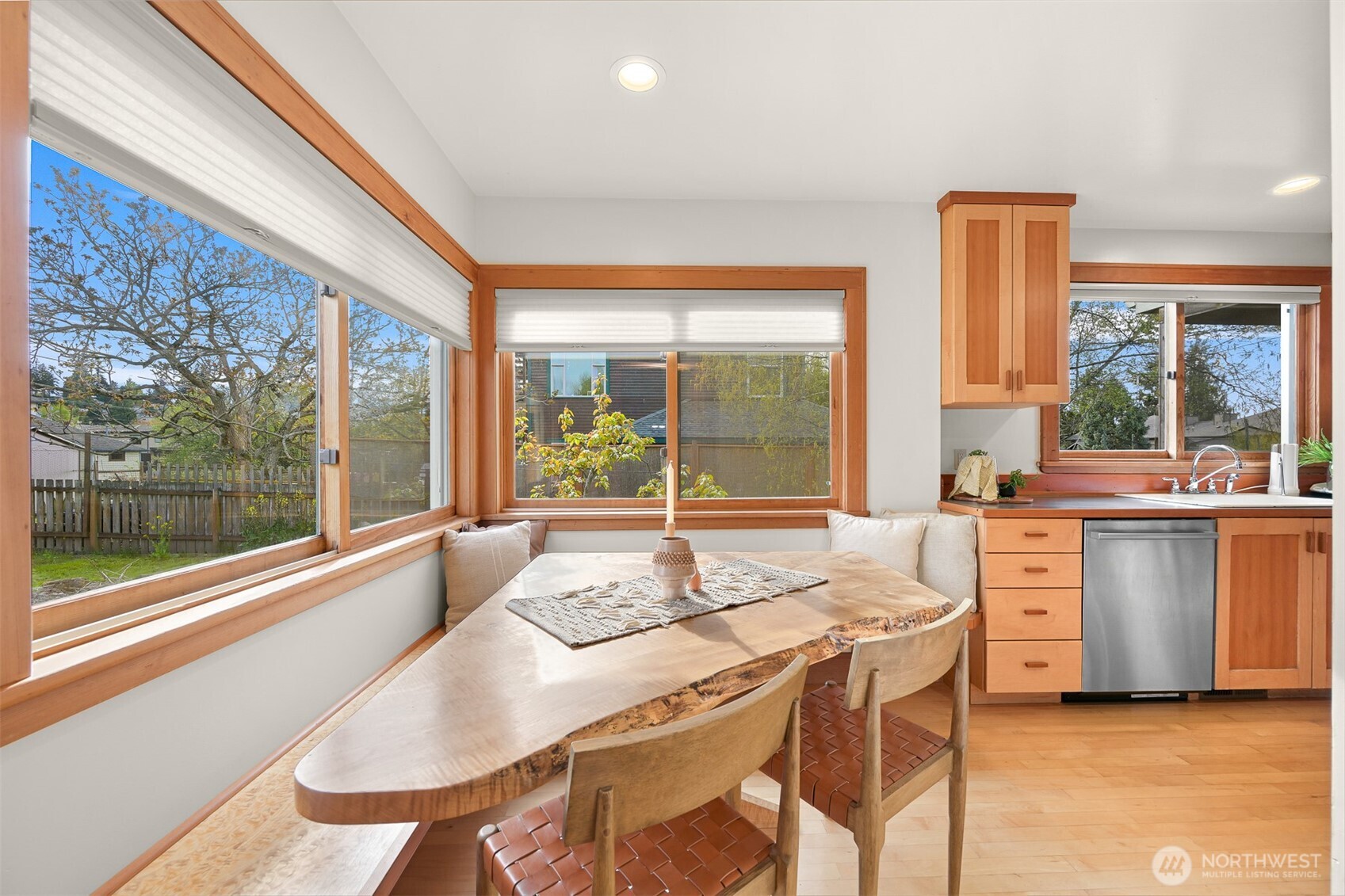 814 Donovan Avenue , Bellingham, WA 98225-7319