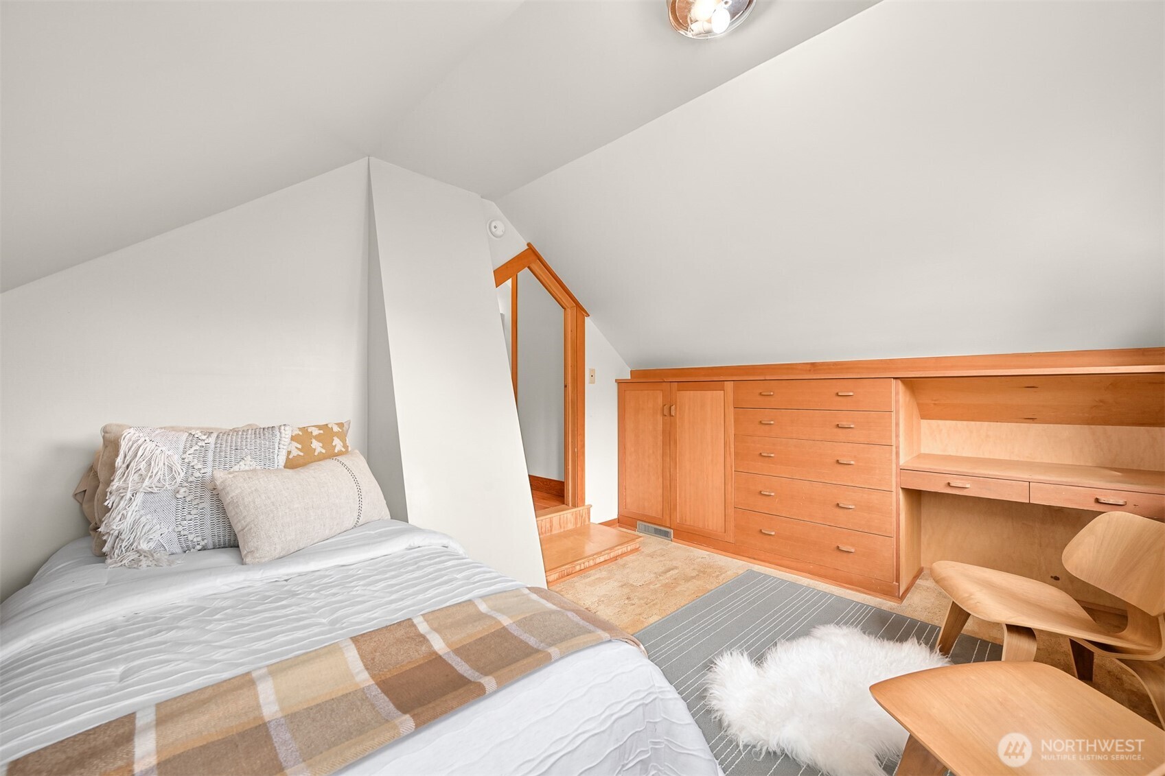 814 Donovan Avenue , Bellingham, WA 98225-7319