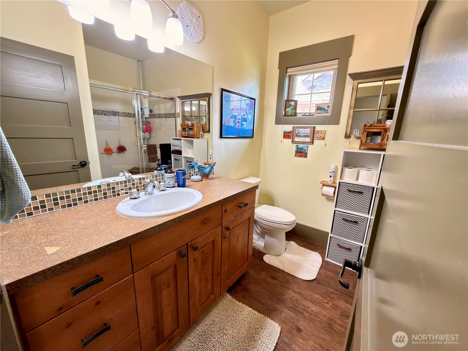 122 Village Way , Oroville, WA 98844
