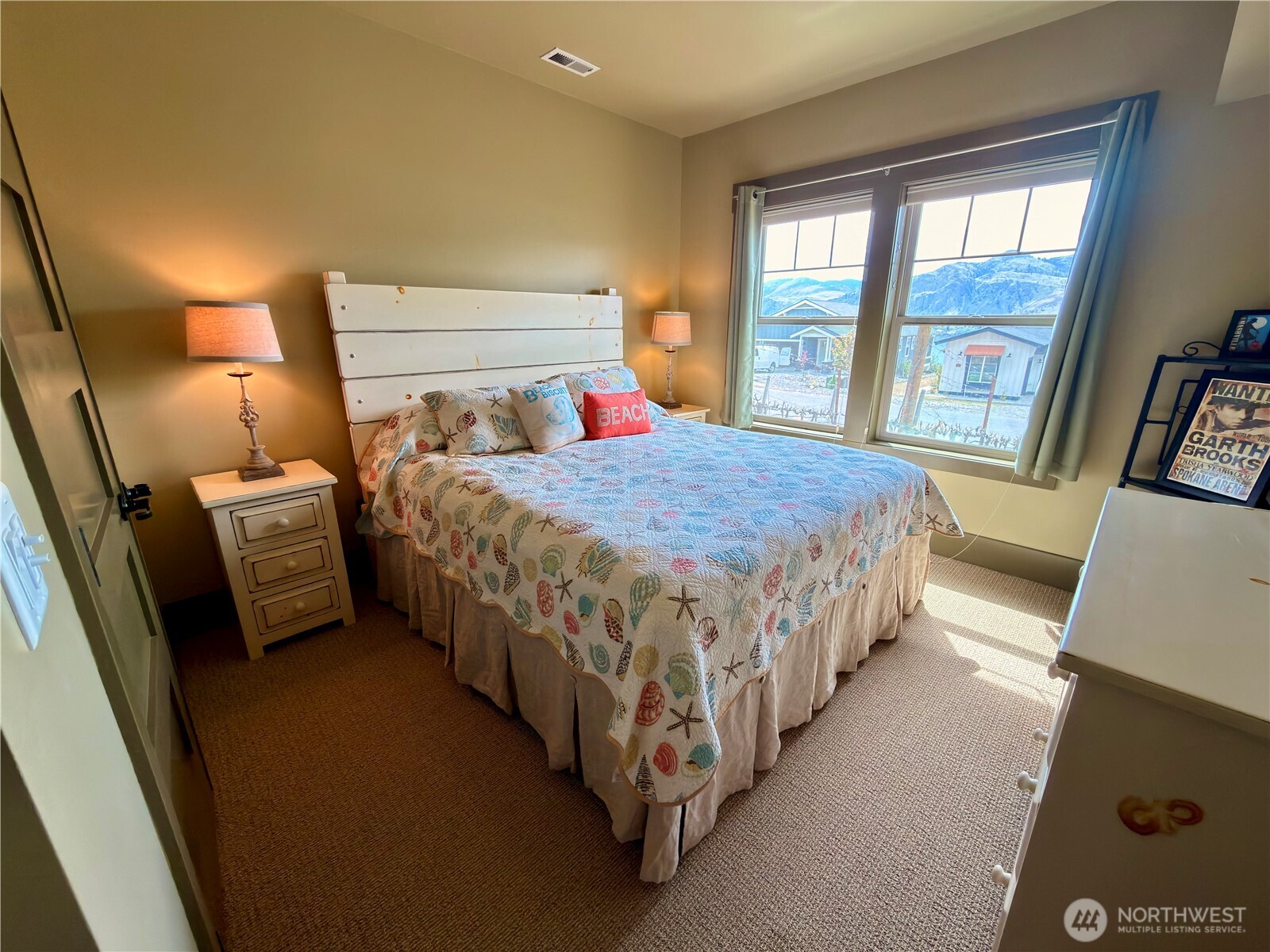 122 Village Way , Oroville, WA 98844