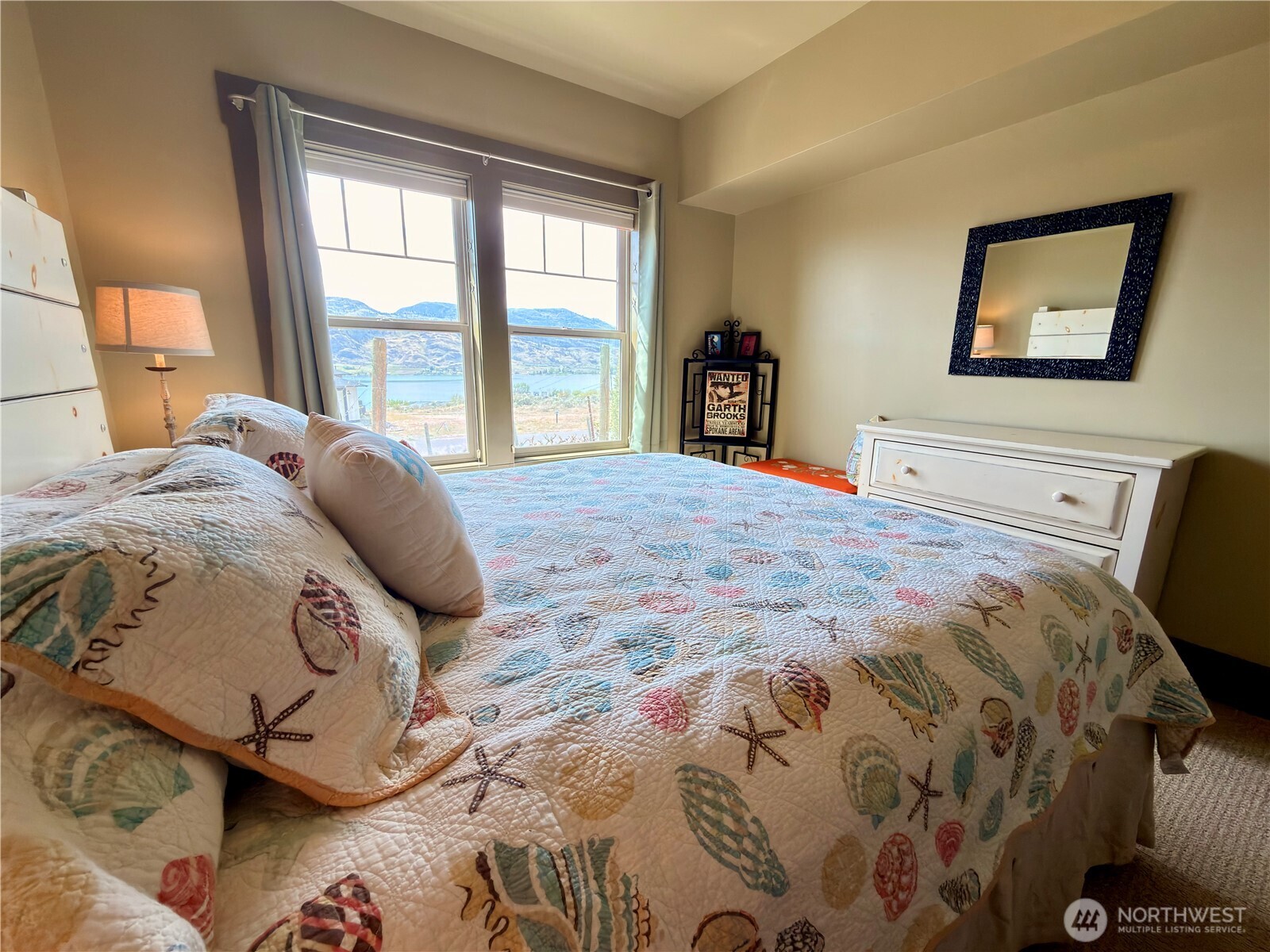 122 Village Way , Oroville, WA 98844