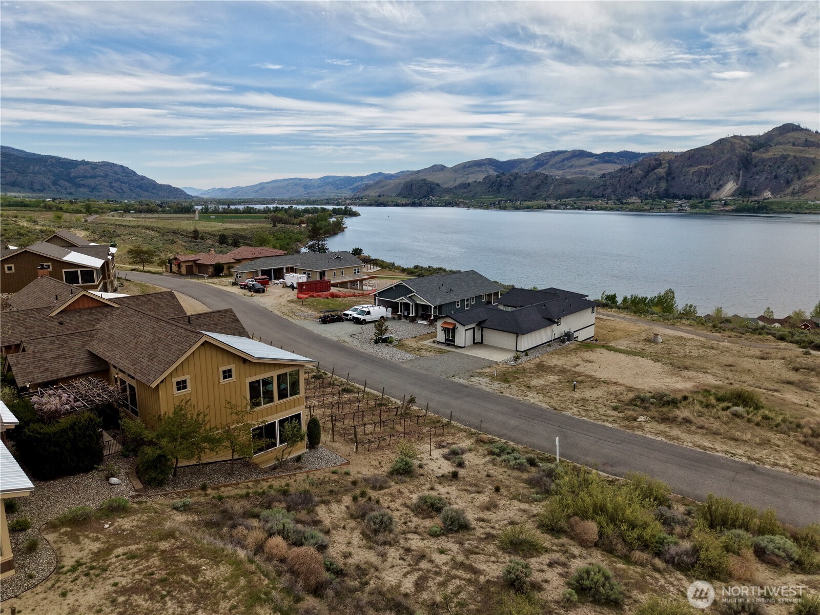 122 Village Way , Oroville, WA 98844