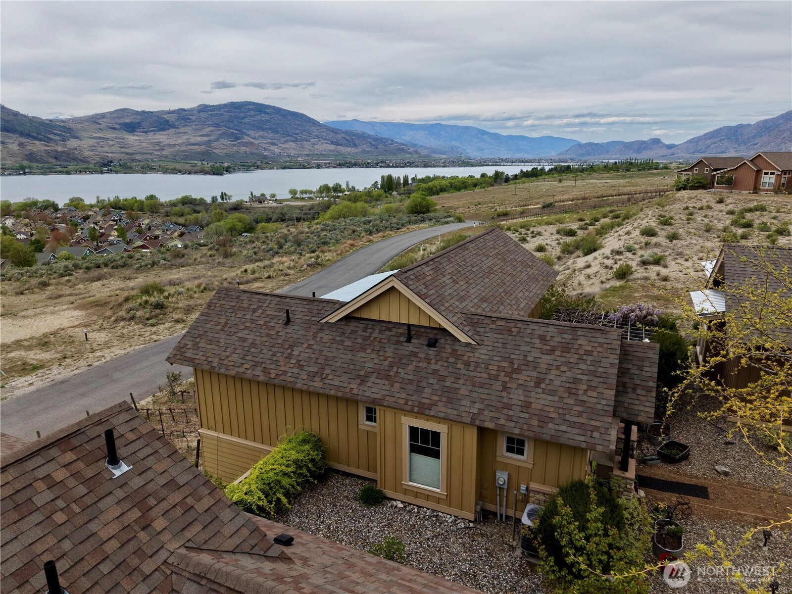 122 Village Way , Oroville, WA 98844