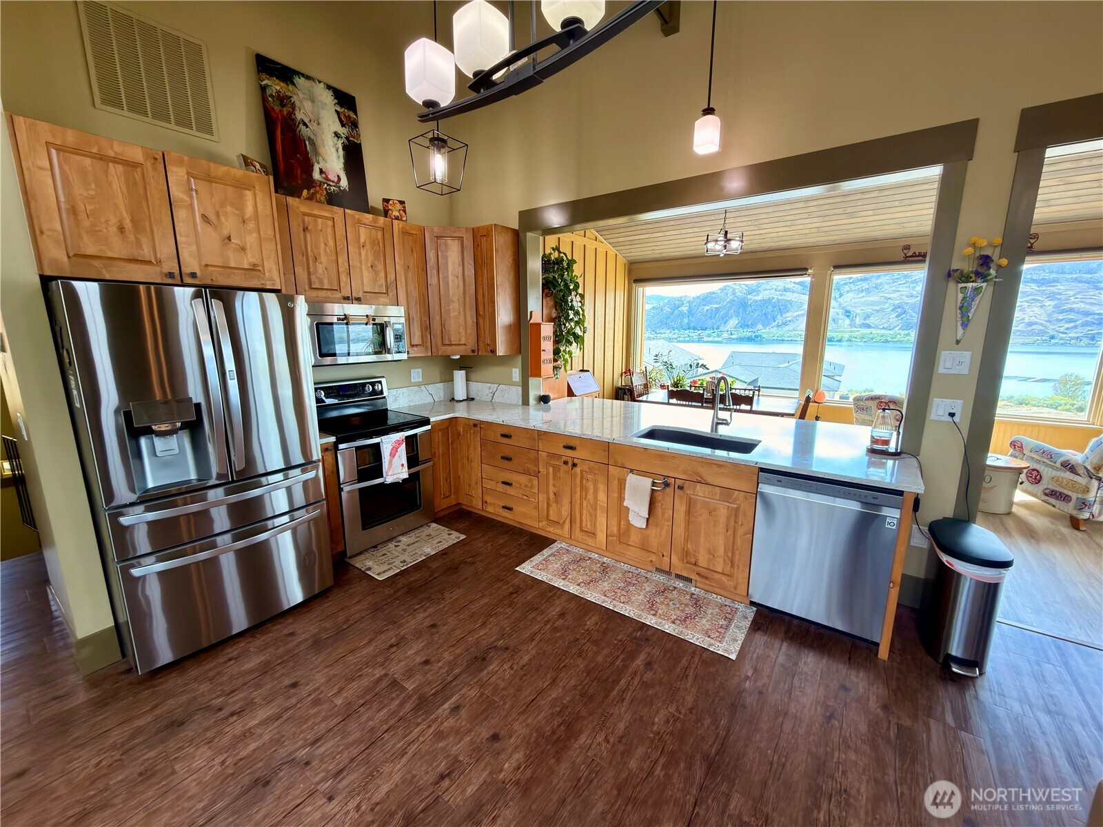 122 Village Way , Oroville, WA 98844