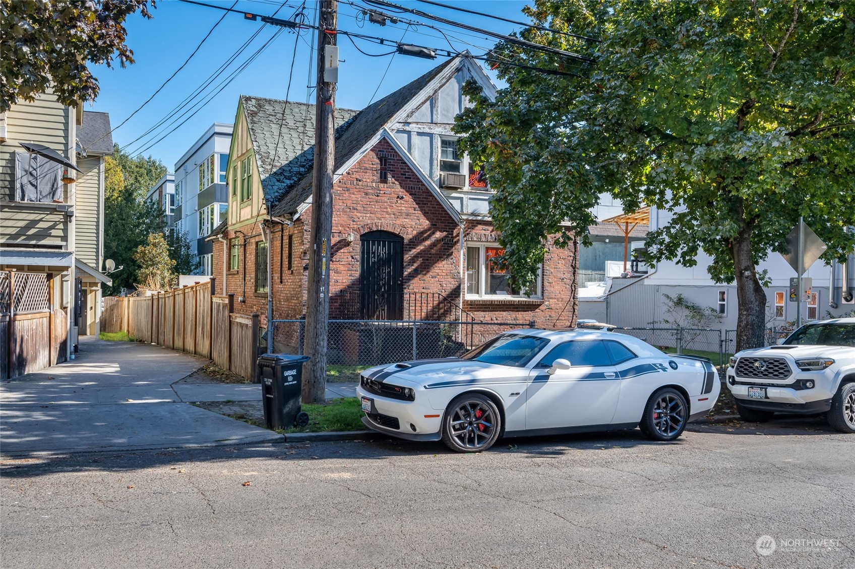 324 25th Avenue S, Seattle, WA 98144