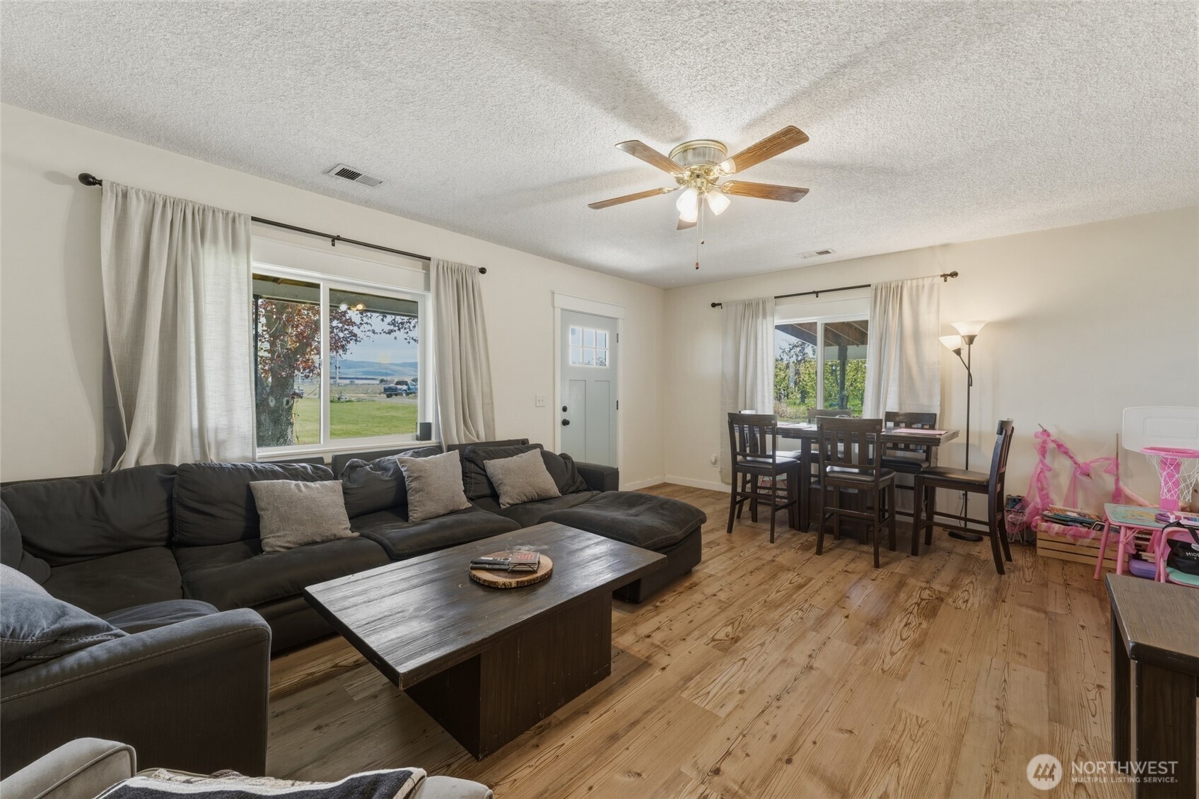84240 Weis Road , Milton-Freewater, OR 97862