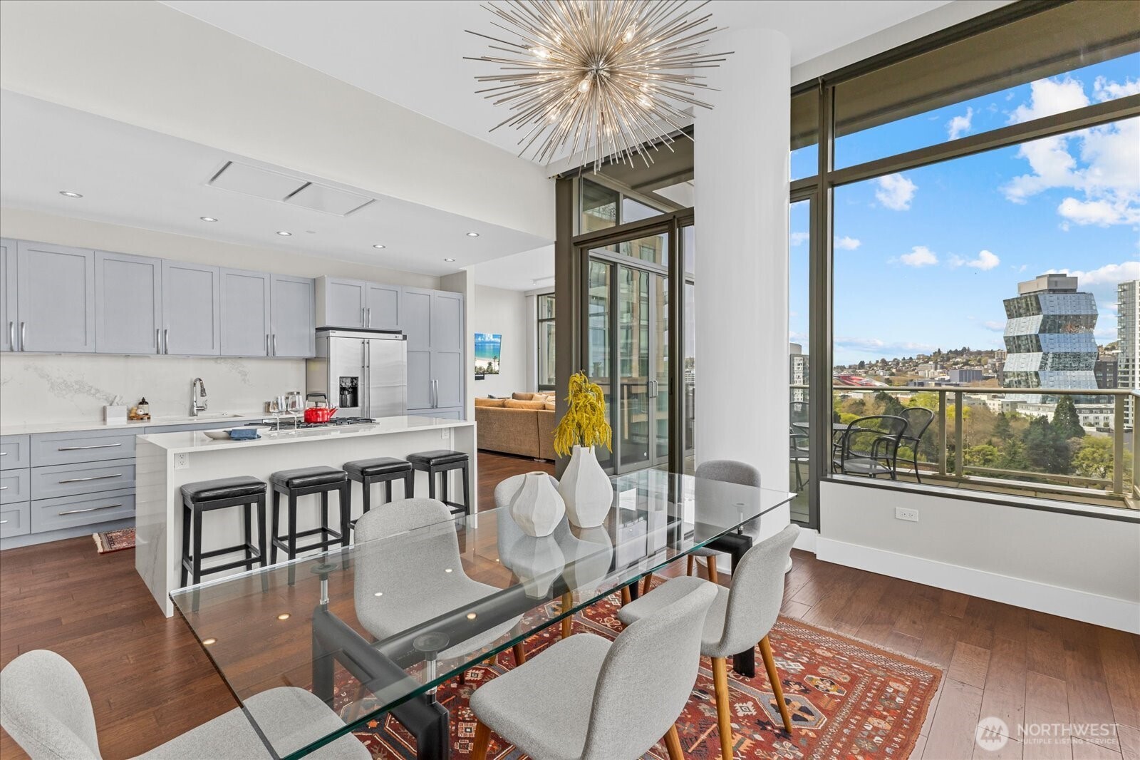 900 Lenora Street #1203, Seattle, WA 98121