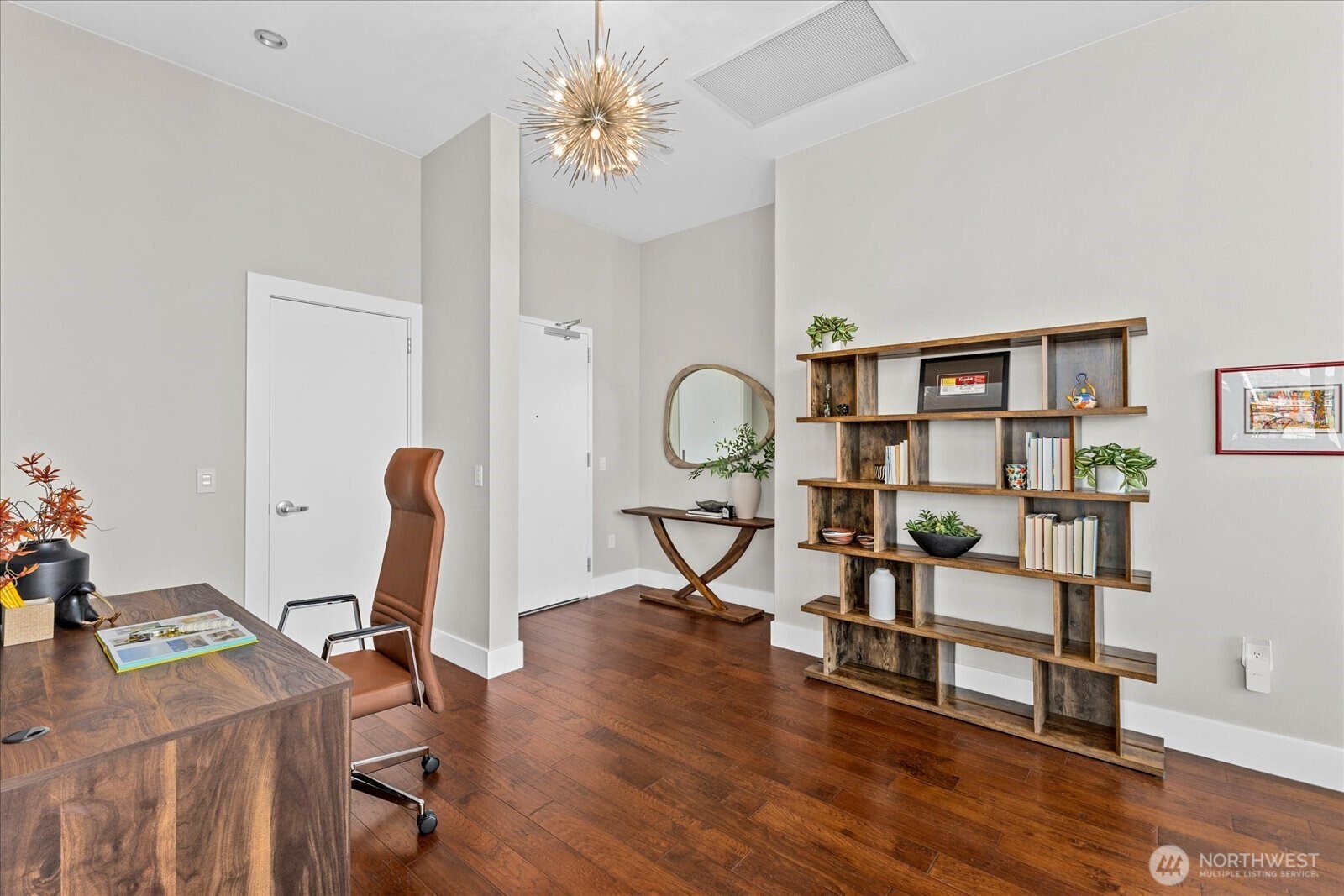 900 Lenora Street #1203, Seattle, WA 98121