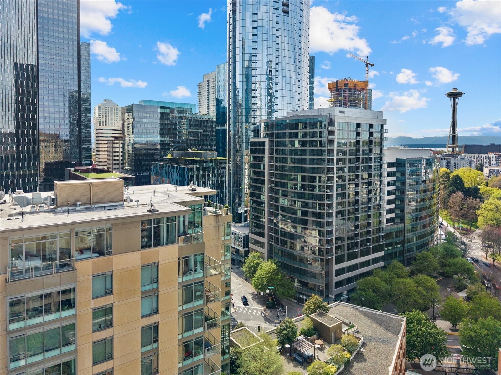 900 Lenora Street #1203, Seattle, WA 98121