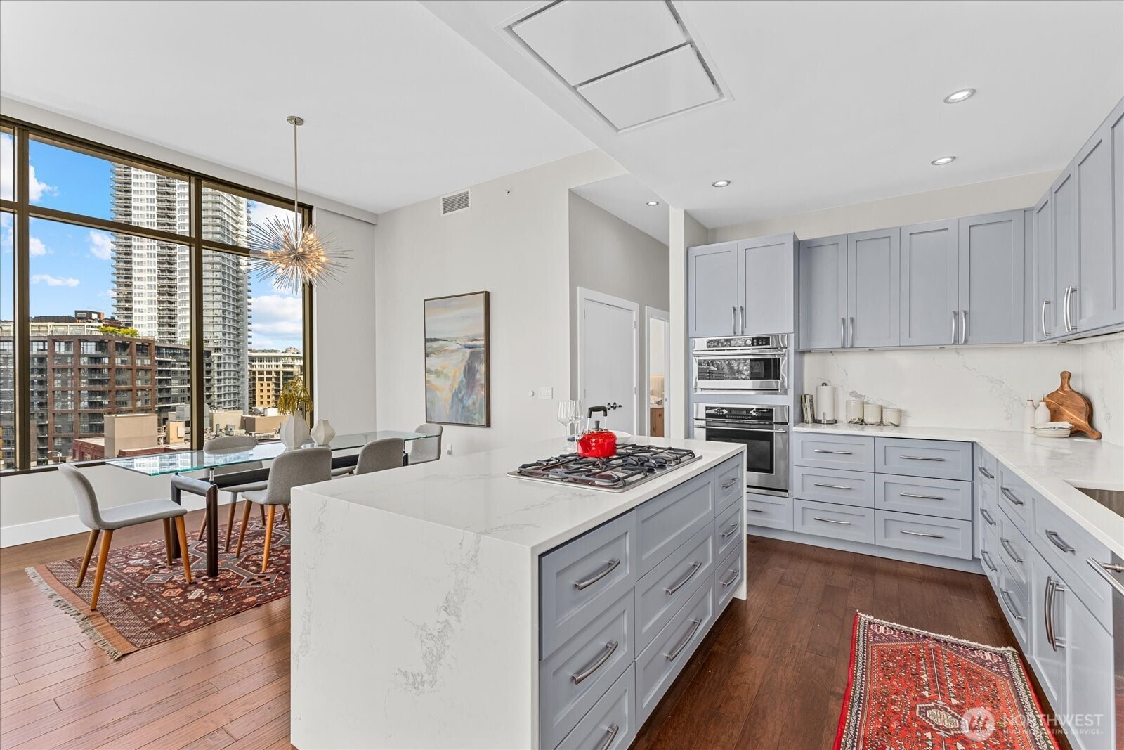 900 Lenora Street #1203, Seattle, WA 98121