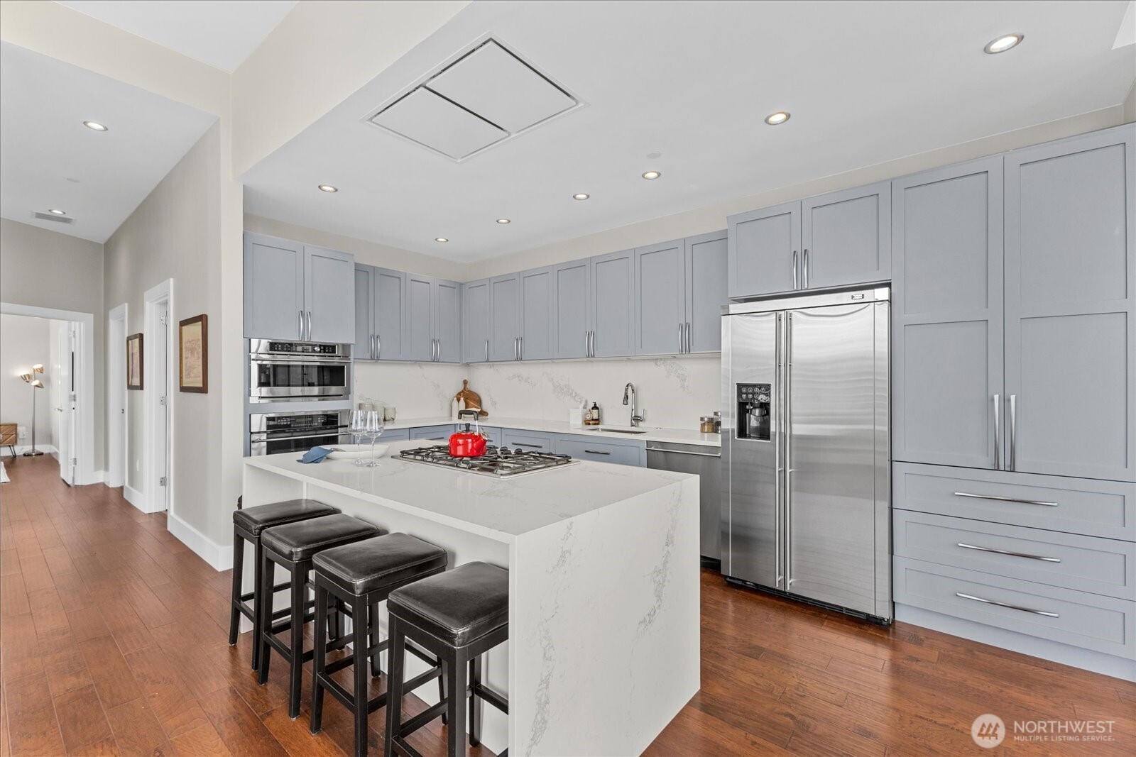 900 Lenora Street #1203, Seattle, WA 98121