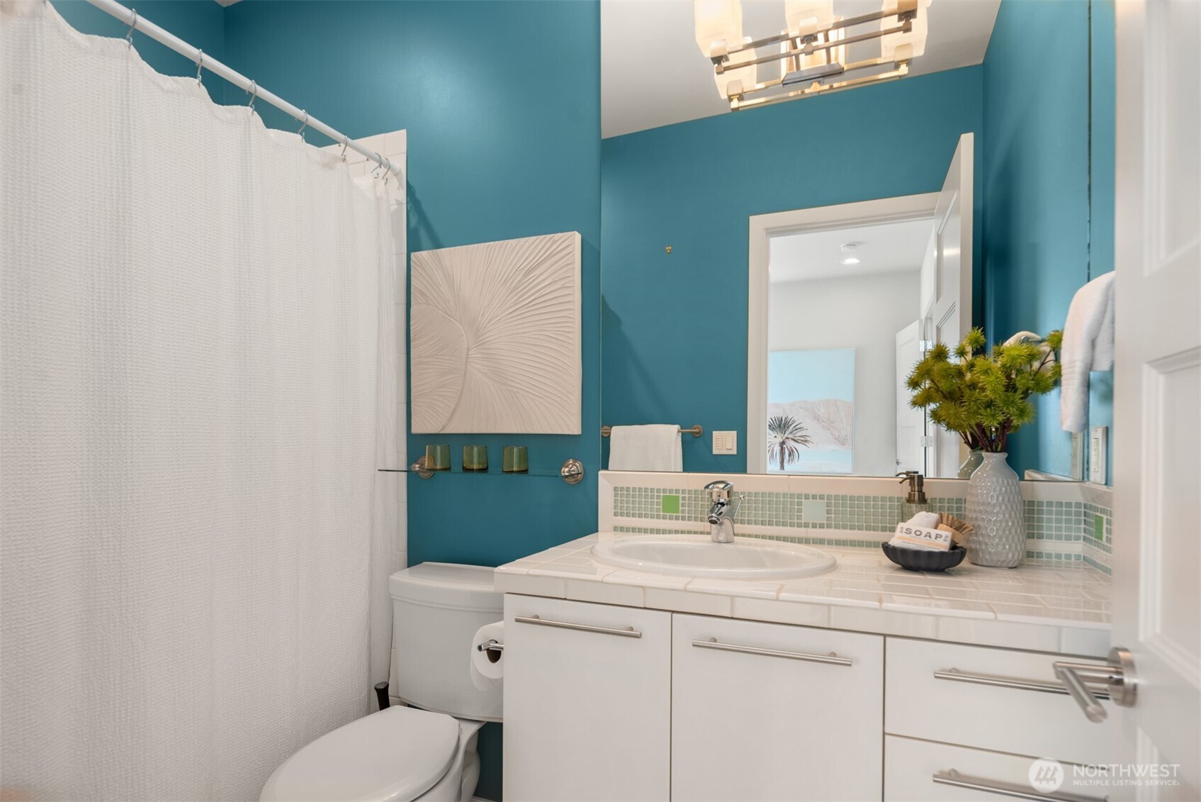 518 14th Avenue W, Kirkland, WA 98033