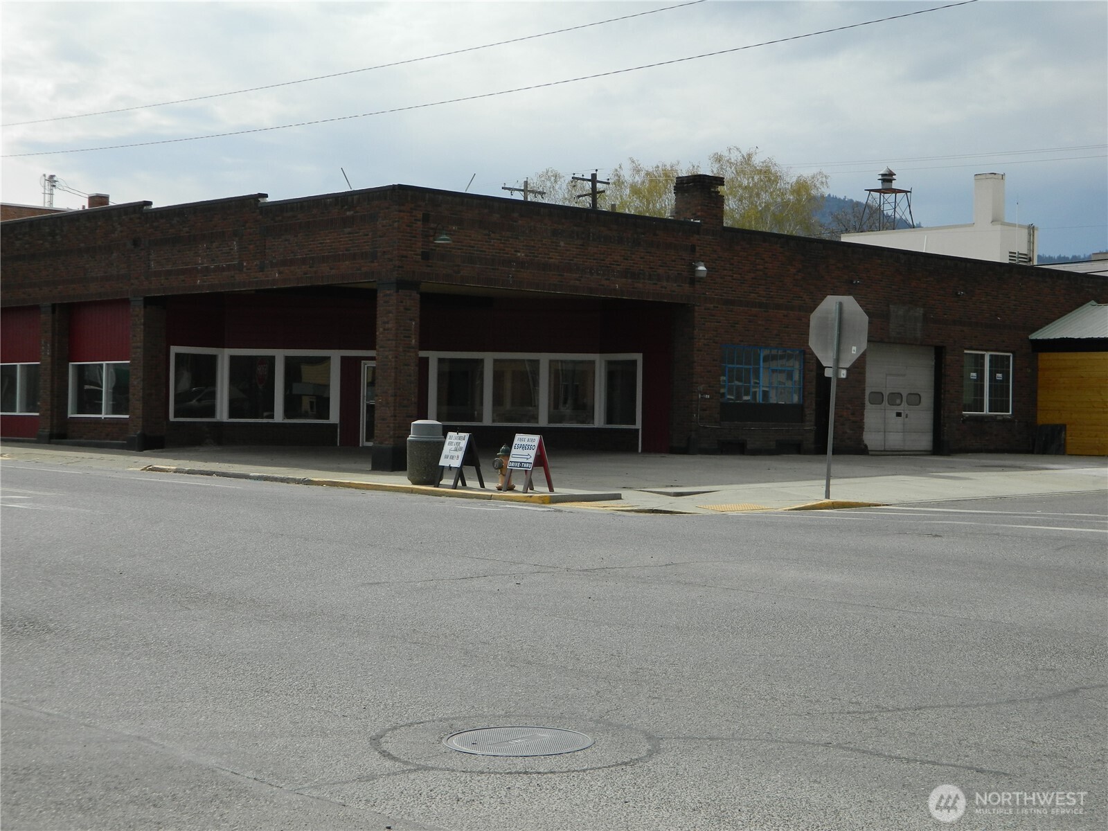 123 2nd Avenue N, Okanogan, WA 98840