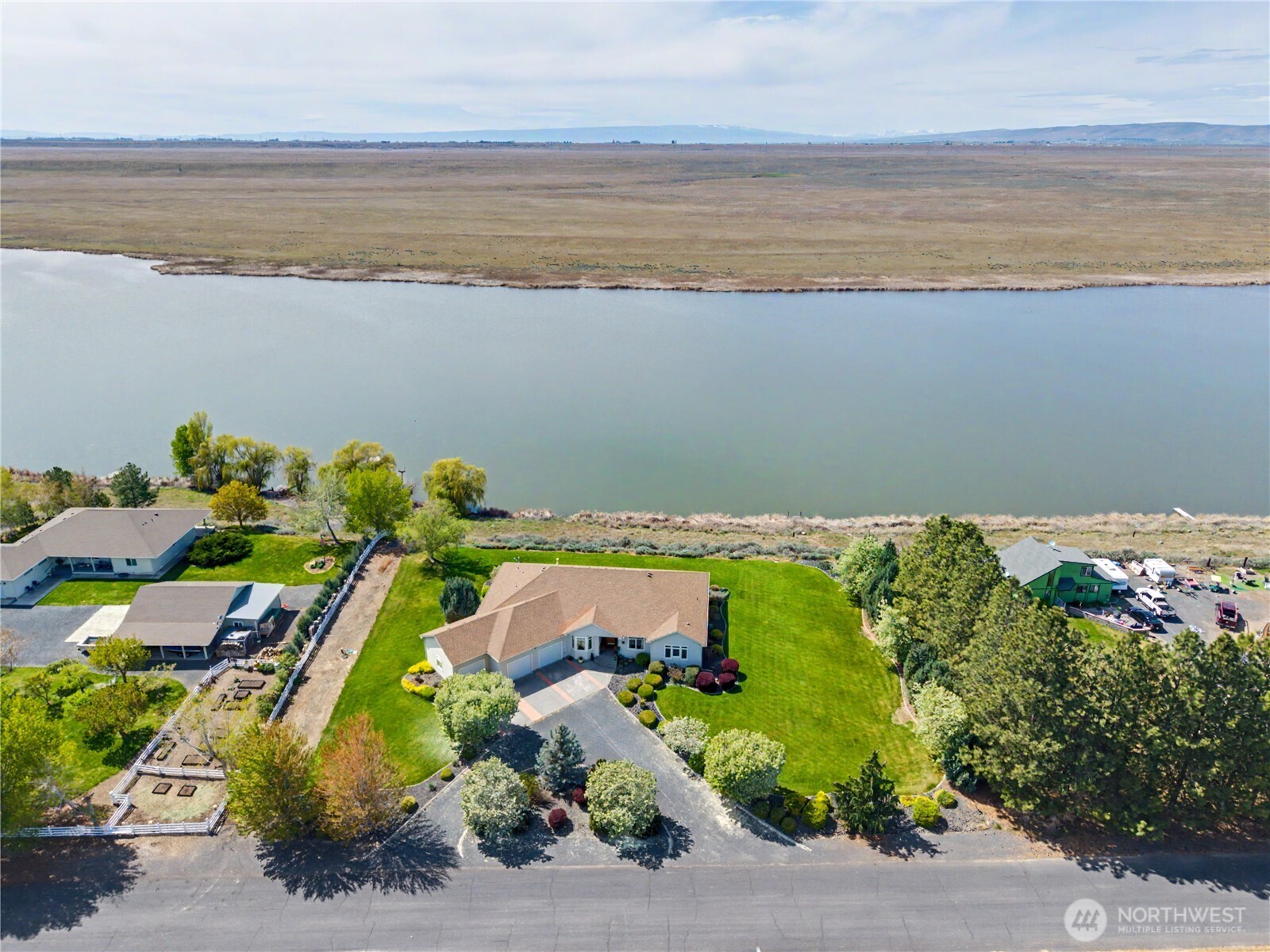 9132 Stonecrest Road NE, Moses Lake, WA 98837