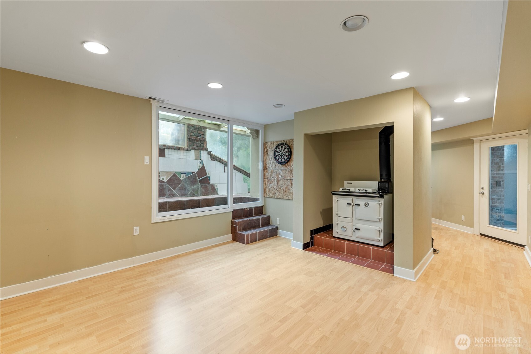 5601 W Mercer Way , Mercer Island, WA 98040