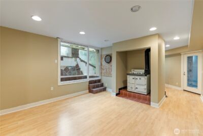 5601 W Mercer Way , Mercer Island, WA 98040 - Photo 32