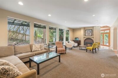 5601 W Mercer Way , Mercer Island, WA 98040 - Photo 10