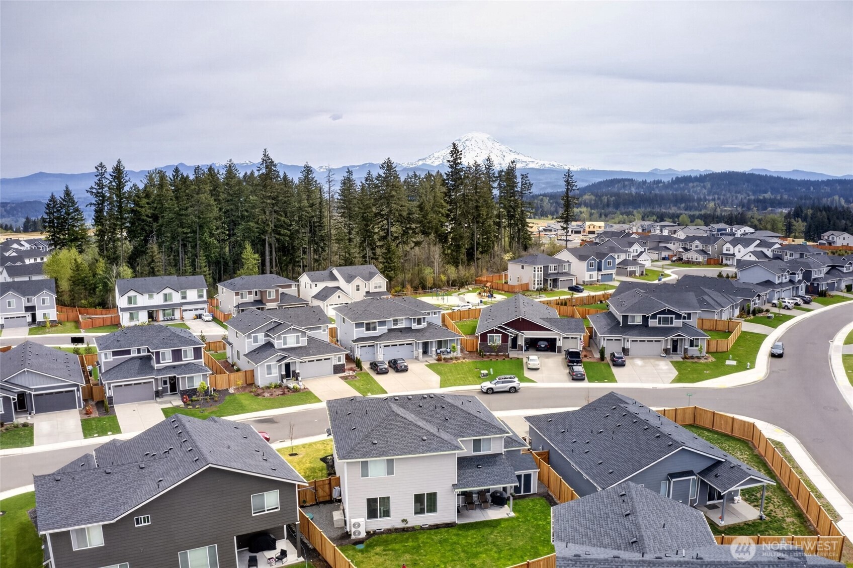 13415 183rd St East , Puyallup, WA 98374