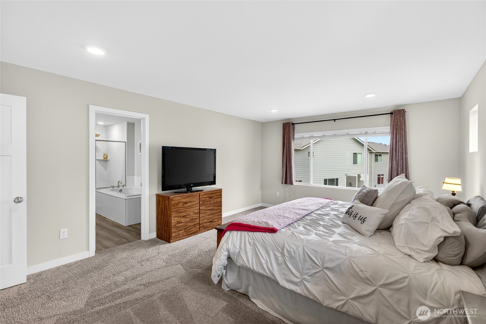 13415 183rd St East , Puyallup, WA 98374