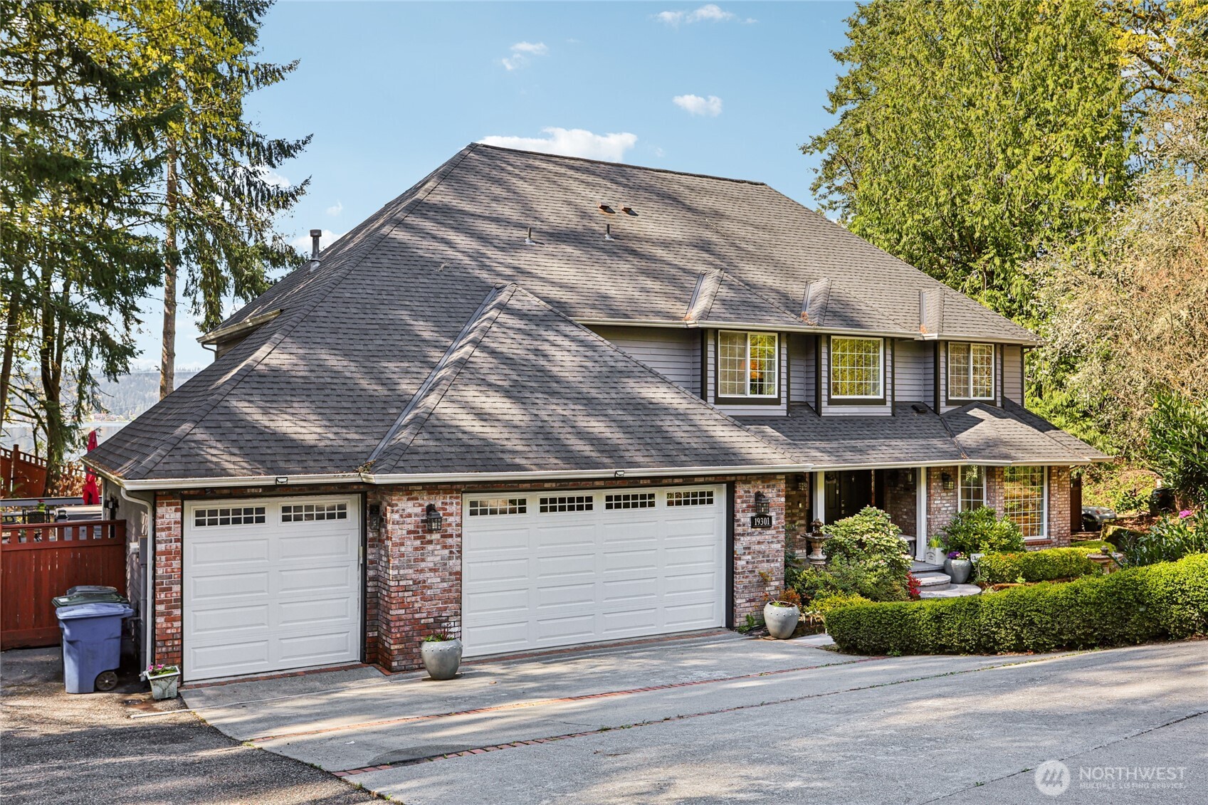 19301 SE 16th Street , Sammamish, WA 98075