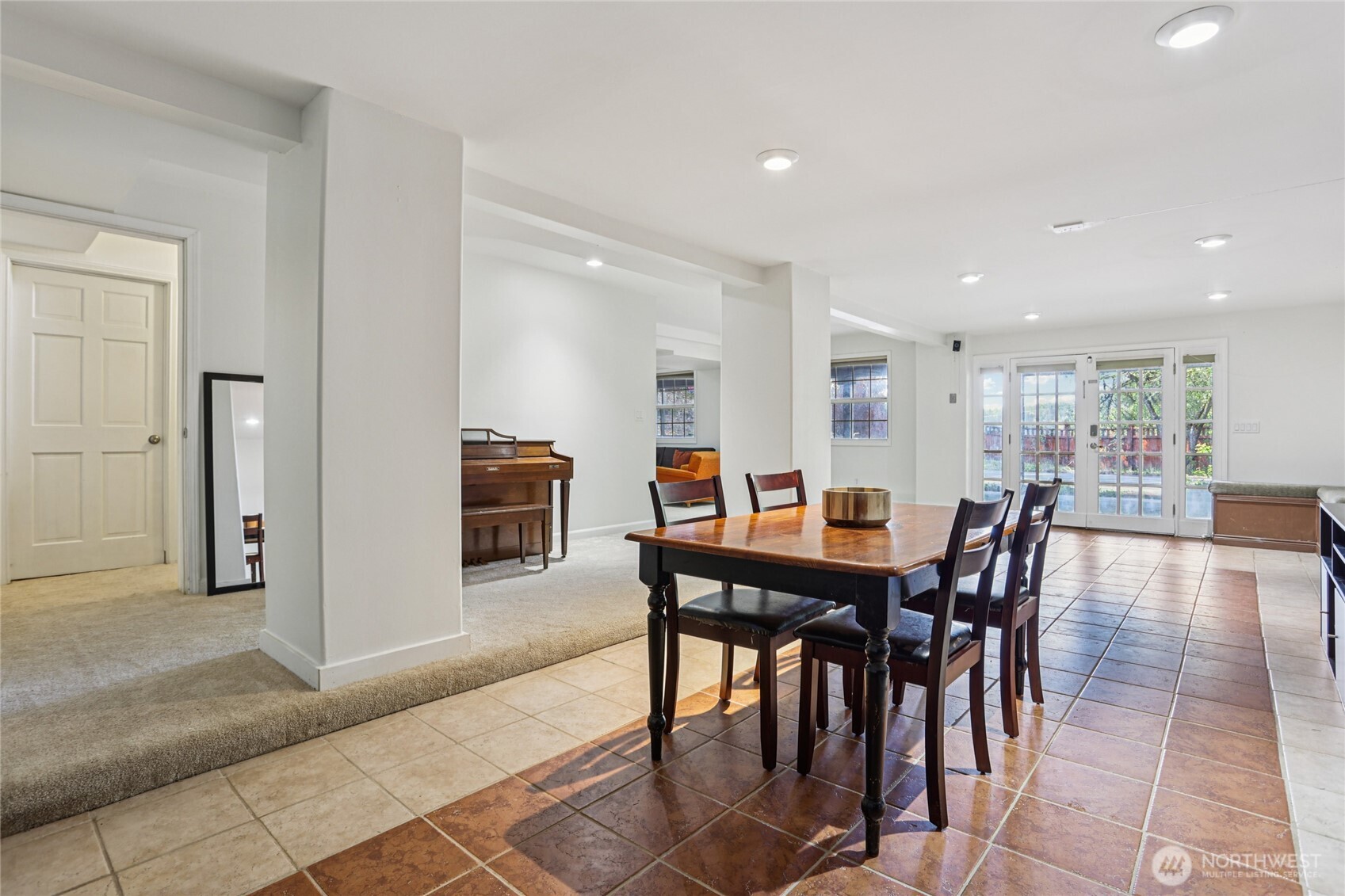 19301 SE 16th Street , Sammamish, WA 98075