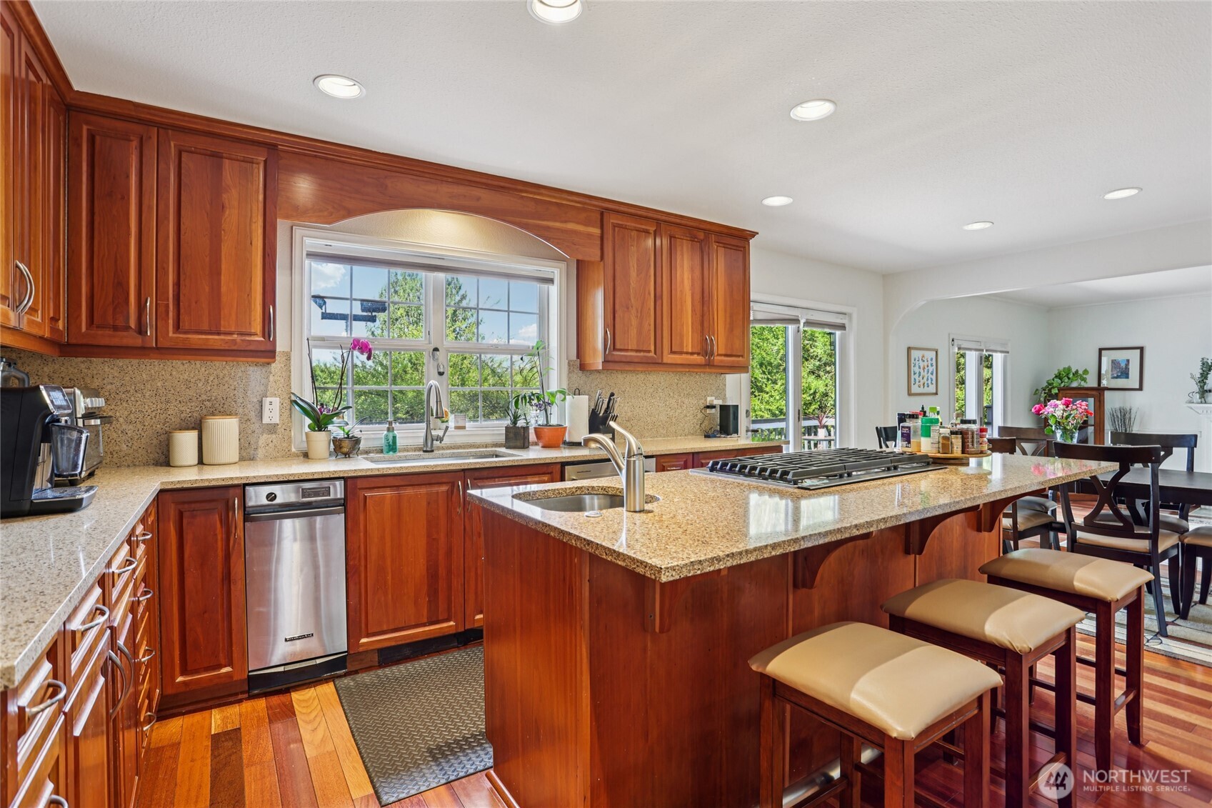 19301 SE 16th Street , Sammamish, WA 98075
