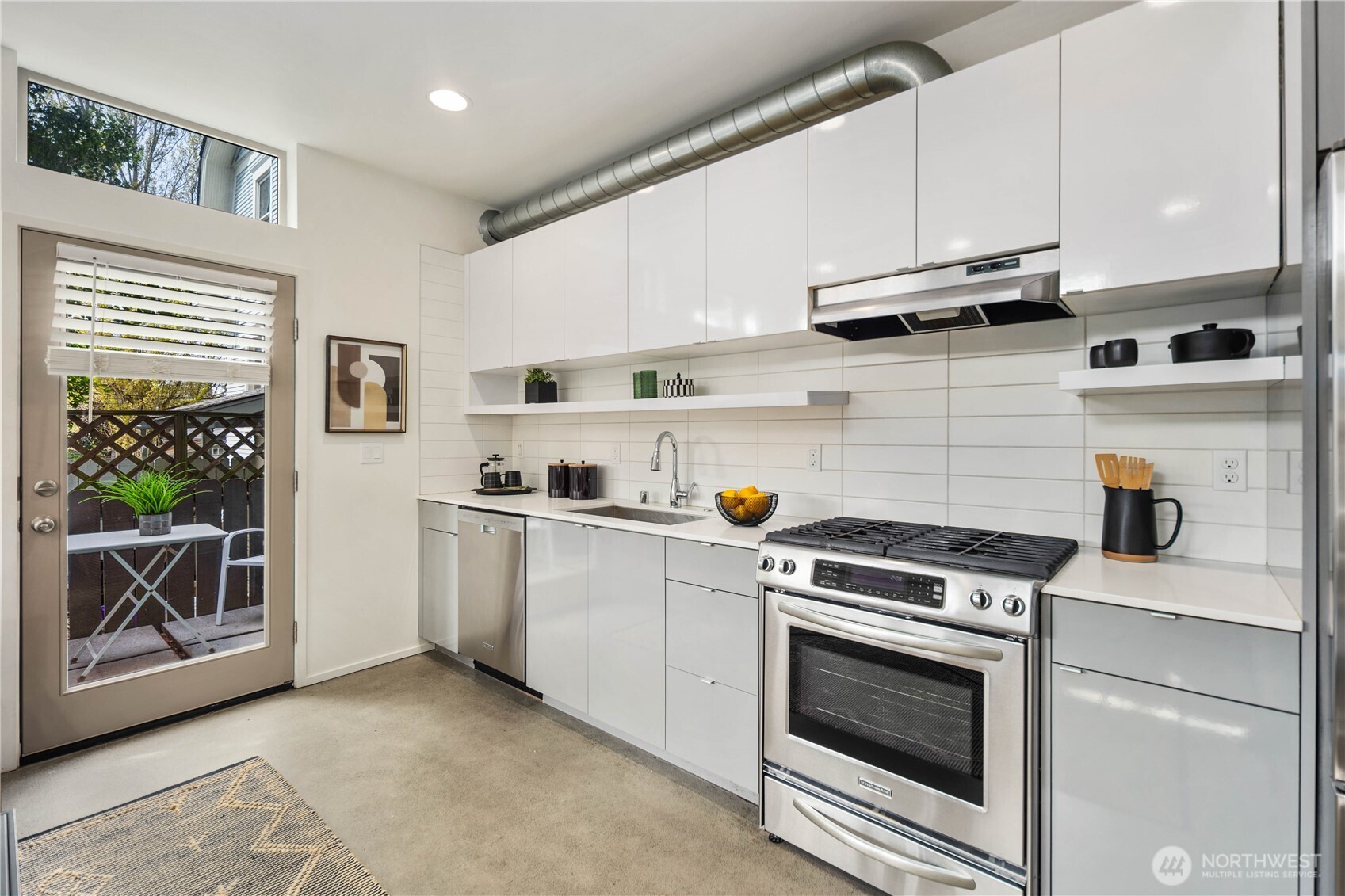 929 14th Avenue , Seattle, WA 98122