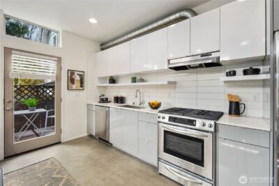 929 14th Avenue , Seattle, WA 98122 - Photo 12