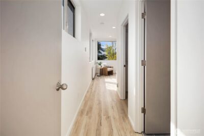 929 14th Avenue , Seattle, WA 98122 - Photo 24