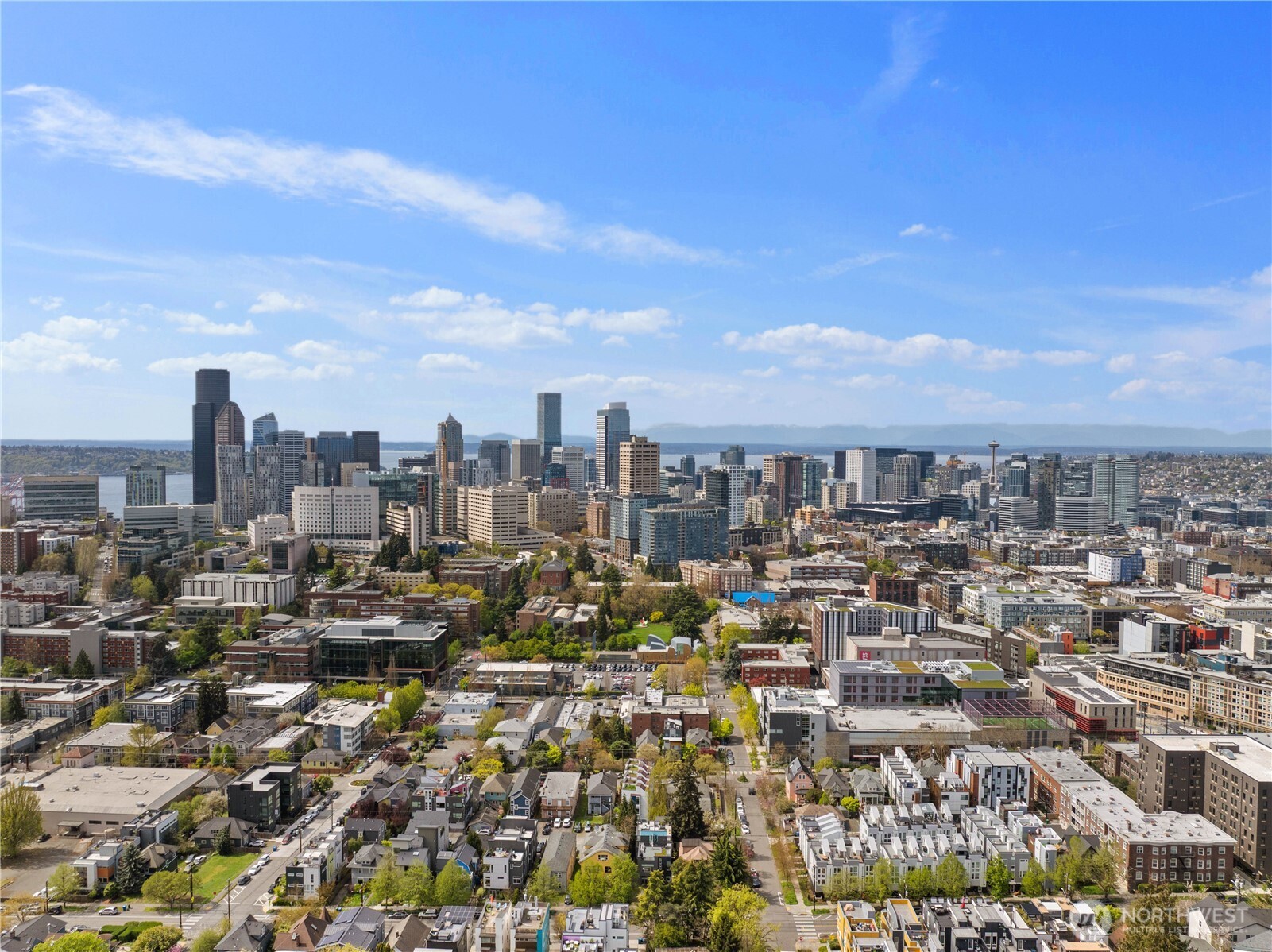 929 14th Avenue , Seattle, WA 98122