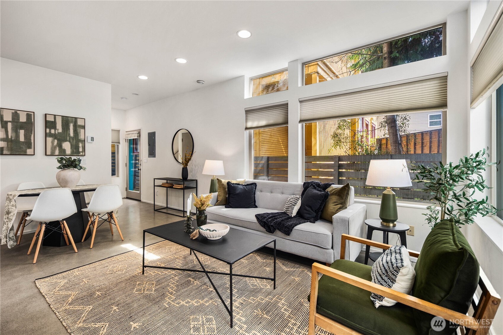 929 14th Avenue , Seattle, WA 98122