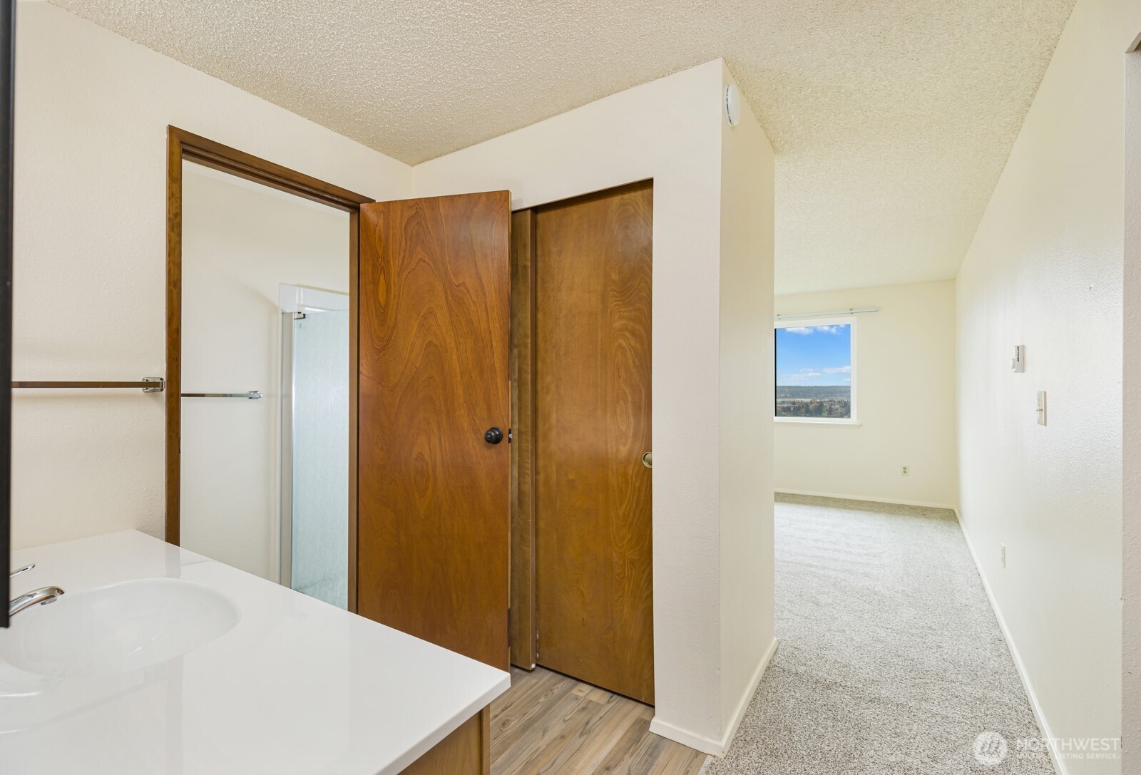 3370 Narrows View Lane NE #202, Bremerton, WA 98310