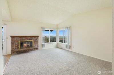 3370 Narrows View Lane NE #202, Bremerton, WA 98310 - Photo 4