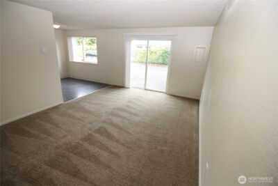 1903 W 31st Street , Vancouver, WA 98660 - Photo 2
