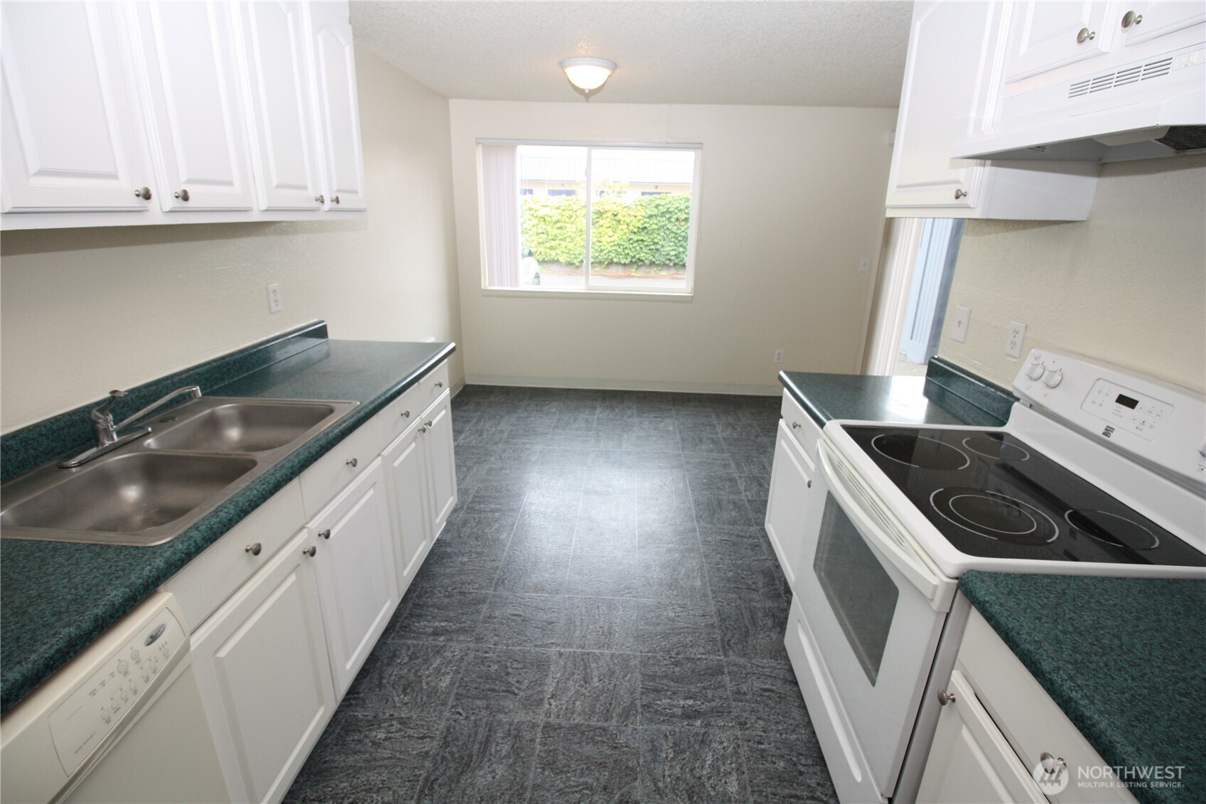 1903 W 31st Street , Vancouver, WA 98660