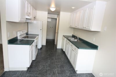 1903 W 31st Street , Vancouver, WA 98660 - Photo 8