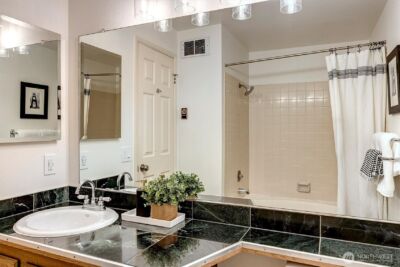 1809 N 107th Street #301, Seattle, WA 98133 - Photo 20