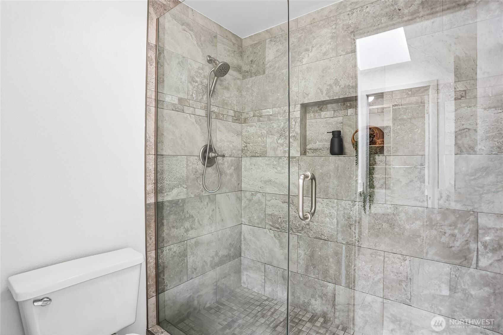 10816 183rd Avenue NE, Redmond, WA 98052