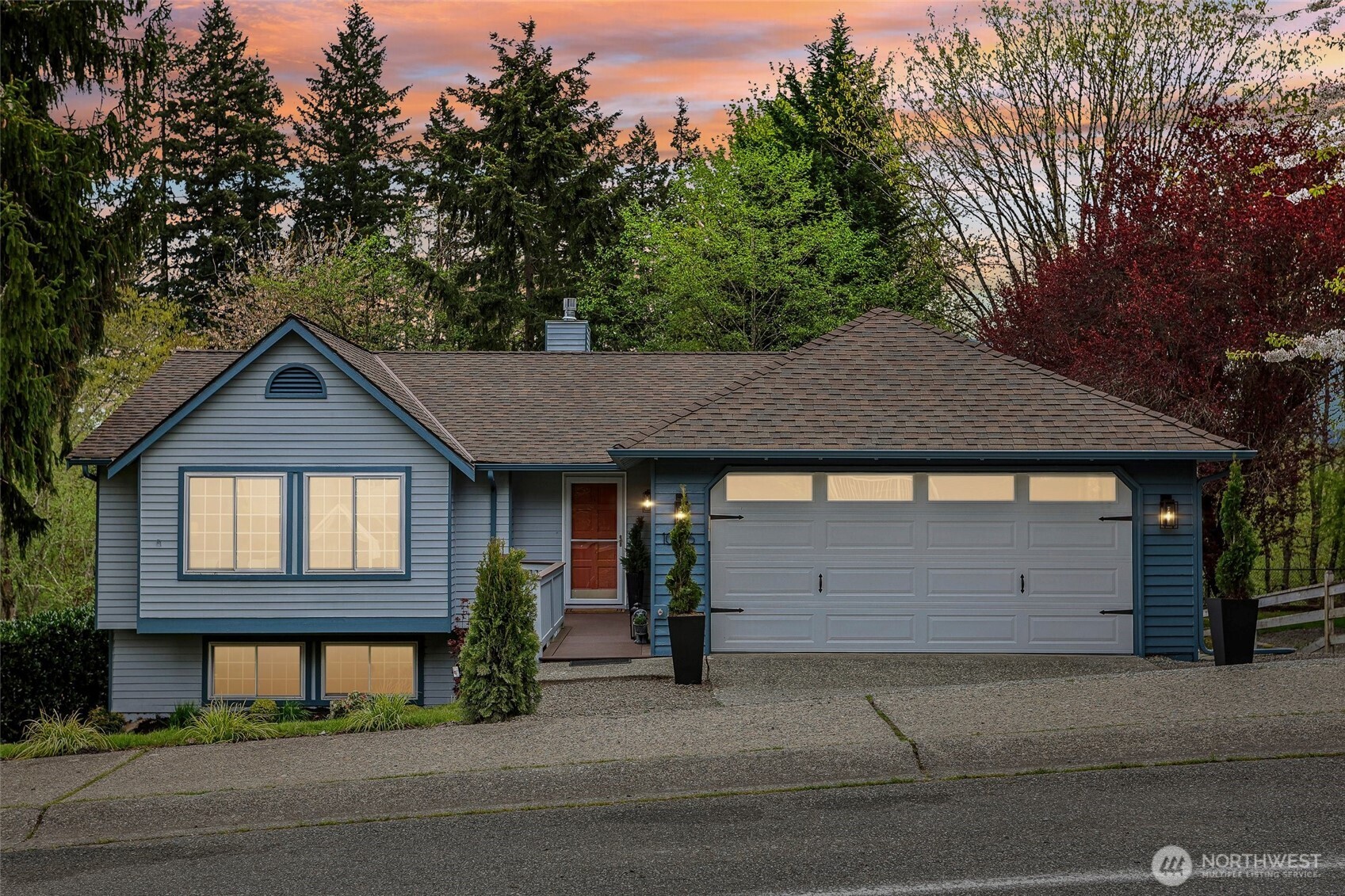 10816 183rd Avenue NE, Redmond, WA 98052
