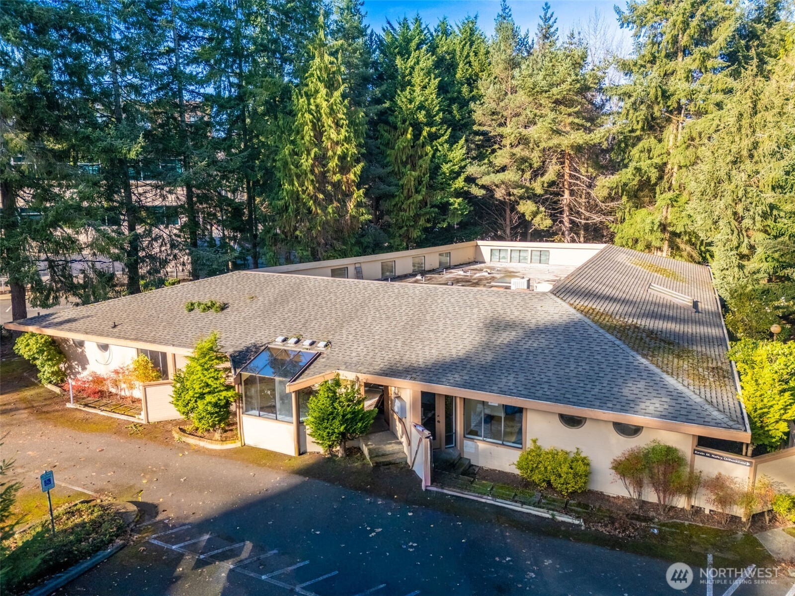 15700 NE Bel-Red Road , Bellevue, WA 98008