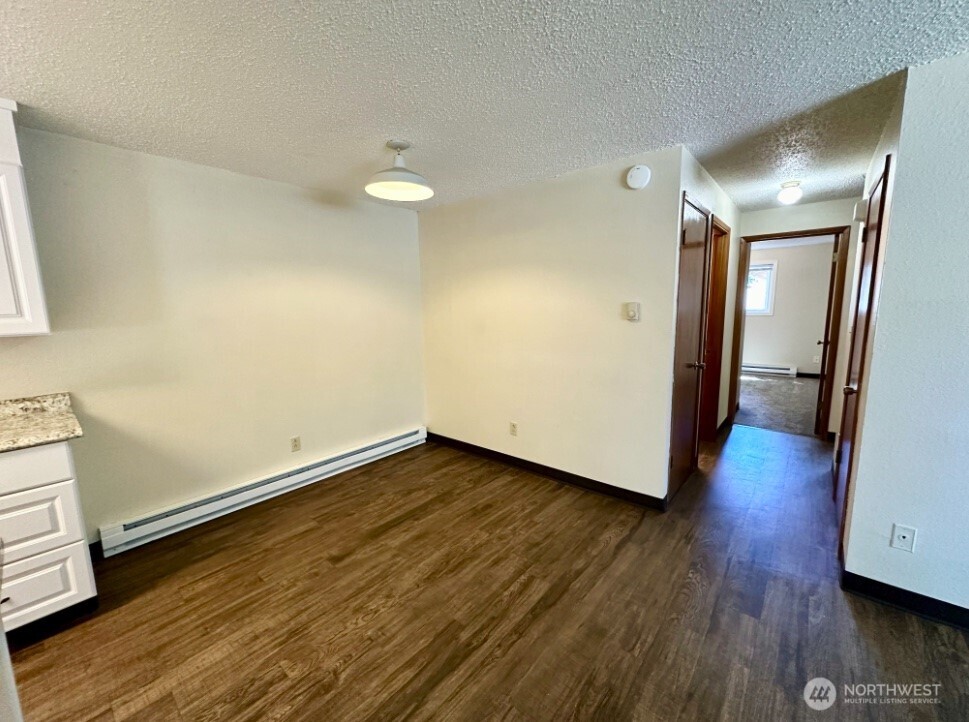 1104 E 14th Avenue , Ellensburg, WA 98926