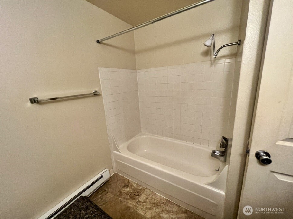 1104 E 14th Avenue , Ellensburg, WA 98926