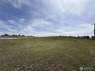 401 E Willow Street , Waterville, WA 98858 - Photo 2