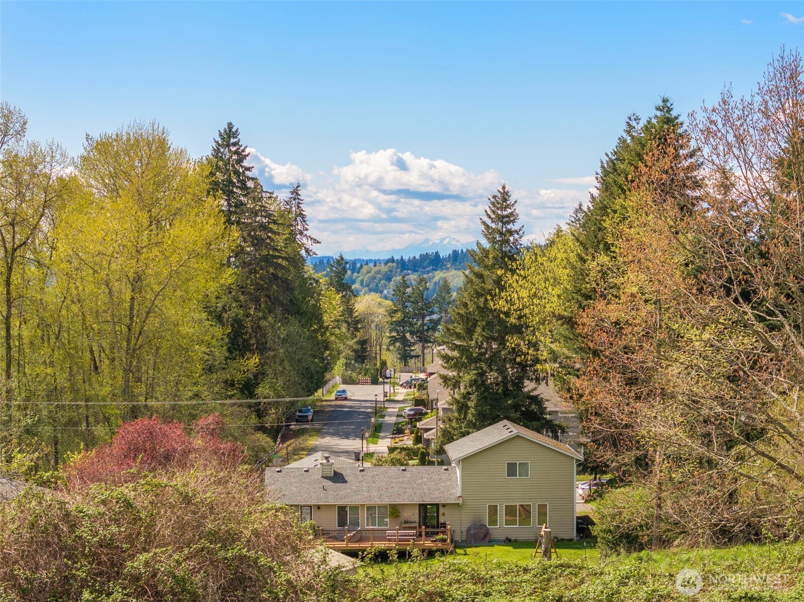 8057 118th Avenue SE, Newcastle, WA 98056
