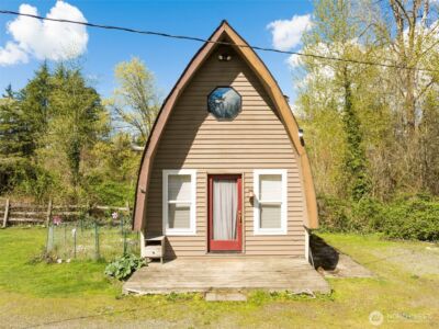 8057 118th Avenue SE, Newcastle, WA 98056 - Photo 5